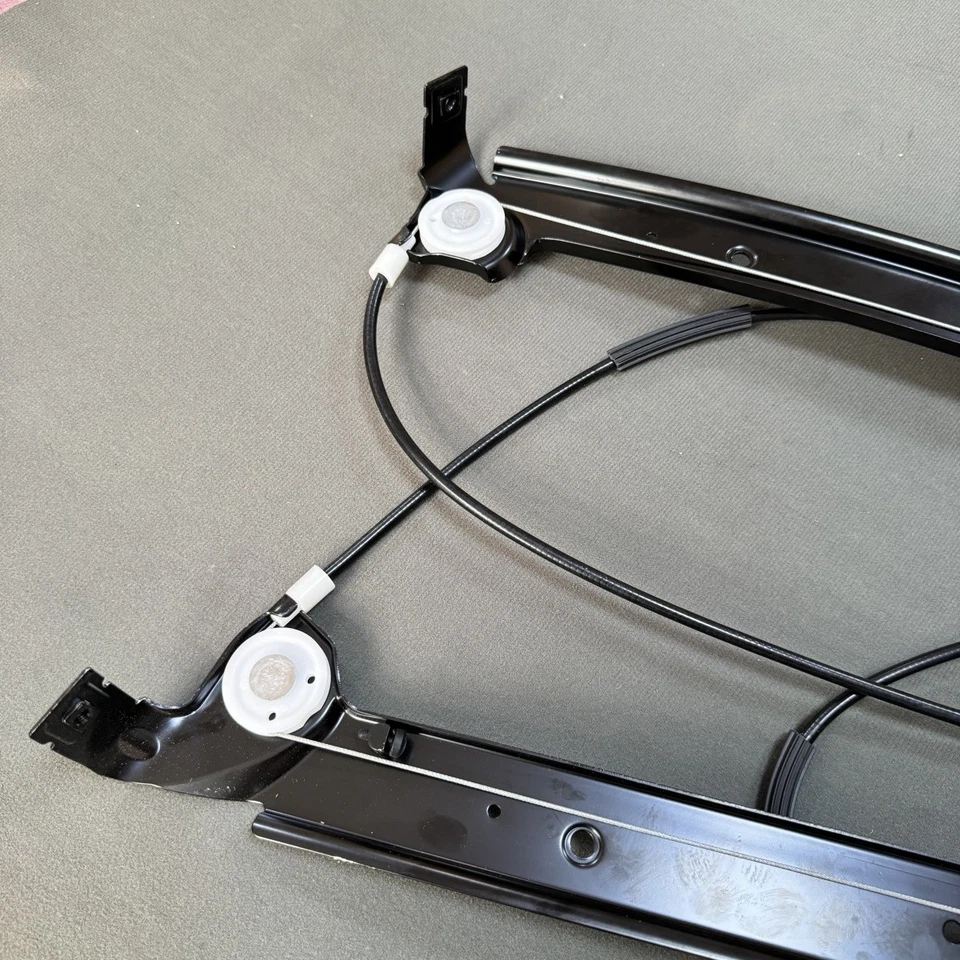 NEW Front Right Door Window Regulator For 2003-2007 Bentley Continental GT Coupe - Image 4 of 4