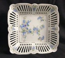 Porcelain FOR GET ME KNOT Flowers Reticulated Square Bowl 8 1/4"  -YGF