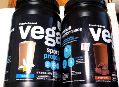 (2) Pk Vega Sport Protein Chocolate & Vanilla 21.7 oz 14 Servings - Exp 03/2026