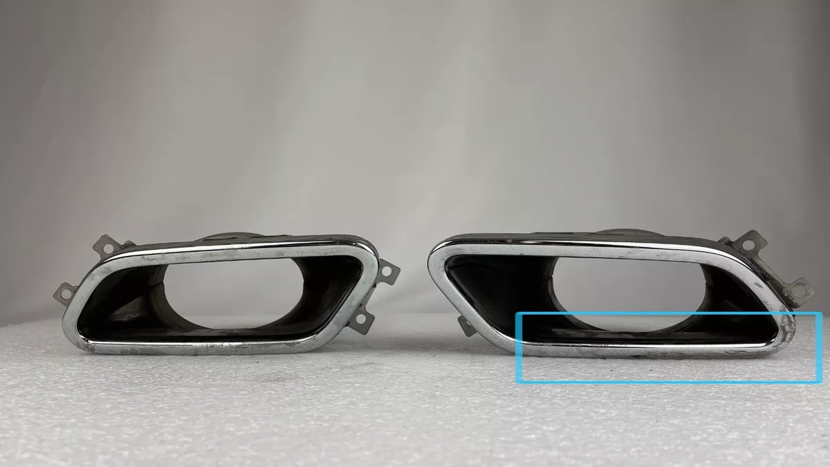 Mercedes-Benz SLS AMG C197 EXHAUST TAIL PIPE TIPS A1974900227 