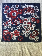 Celebritees by Desco Vintage Ladies Scarf Hand Rolled Made in Japan 27" X 27"