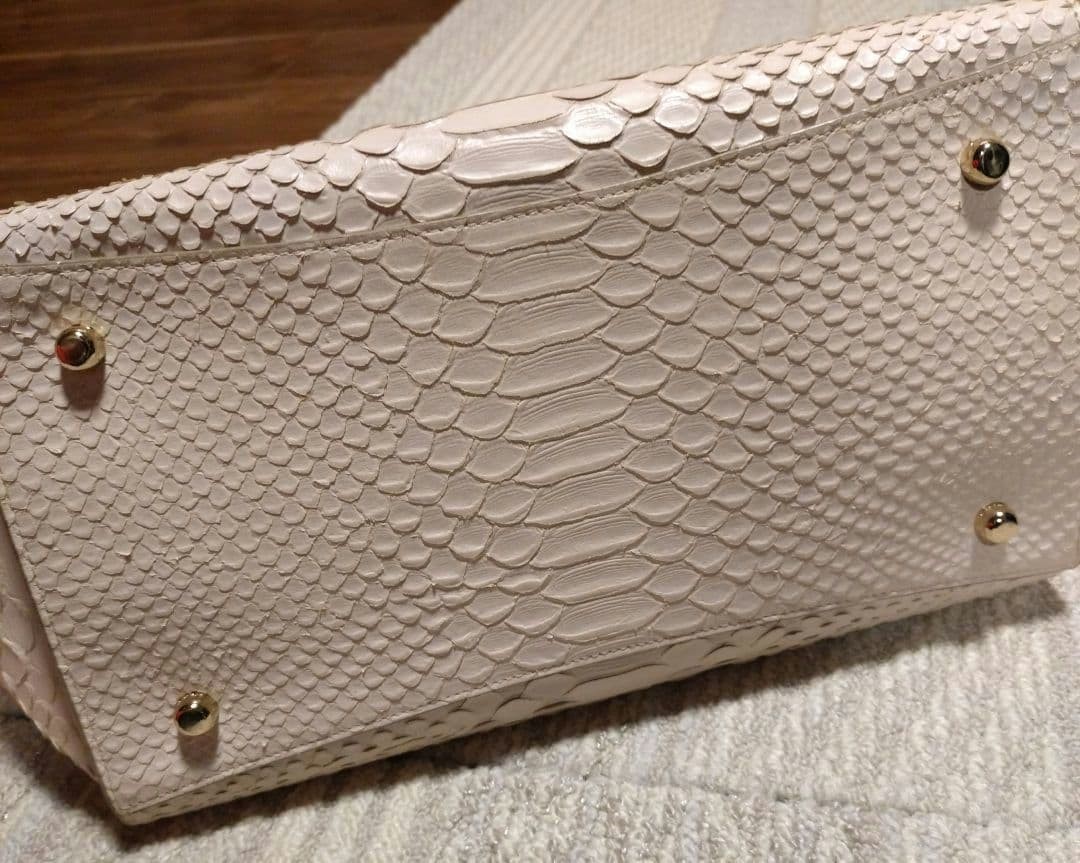 COACH 2 way Handbag Python Embossed White Leather… - image 5