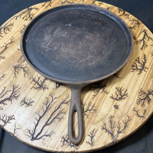Vintage Wagner Ware Sidney -O- 1109 A Cast Iron Griddle Skillet