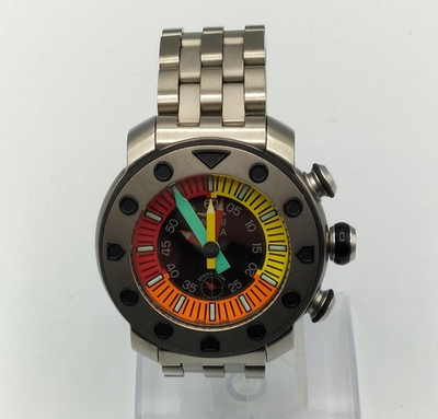 Sector NO LIMITS Diving Team APNEA Titanium 300m Quartz Herrenuhr von JP