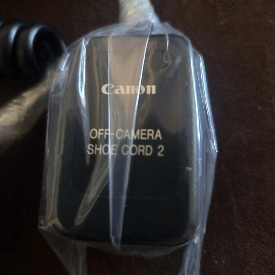 Canon Off-Camera Shoe Cord 2 Made in Japan - Image 3 of 4