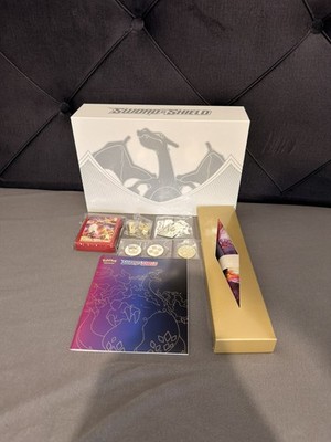 Pokémon Ultra-Premium Collection Charizard (ohne Booster, Promo)