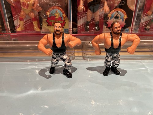 WWF WWE WRESTLING  Bushwhackers TAG TEAM HASBRO FI...