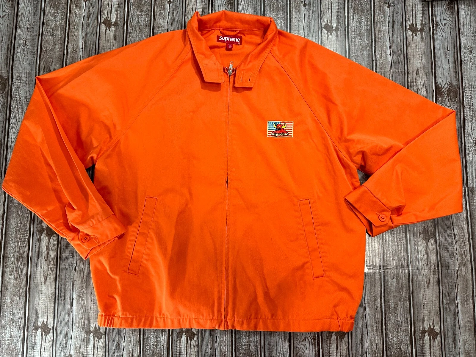 Veste Supreme x Toy Machine Harrington couleur orange vif taille XL