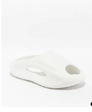 Trillium Foam Slides Womens Sz 6,7,8,9,White NIB Comfortable Summer Garden Shoes