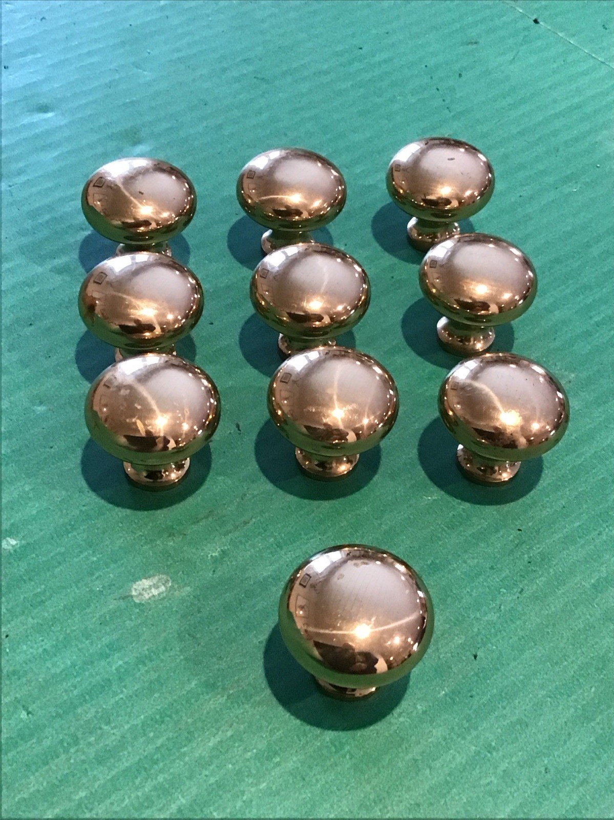 Lot of 10 Vintage Solid Brass Door Drawer Cabinet Round Knob Pulls 1 1/4" (A)