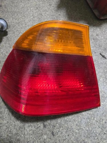 BMW 3 E46 Rücklicht hinten links 230011 8364921 1.95 Diesel 100kw 1998 33970067