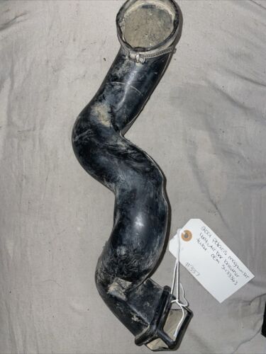2001 Polaris Magnum 325 4*4 Air Box Breather/Cleaner Intake Tube OEM 5433363 - Picture 2 of 4