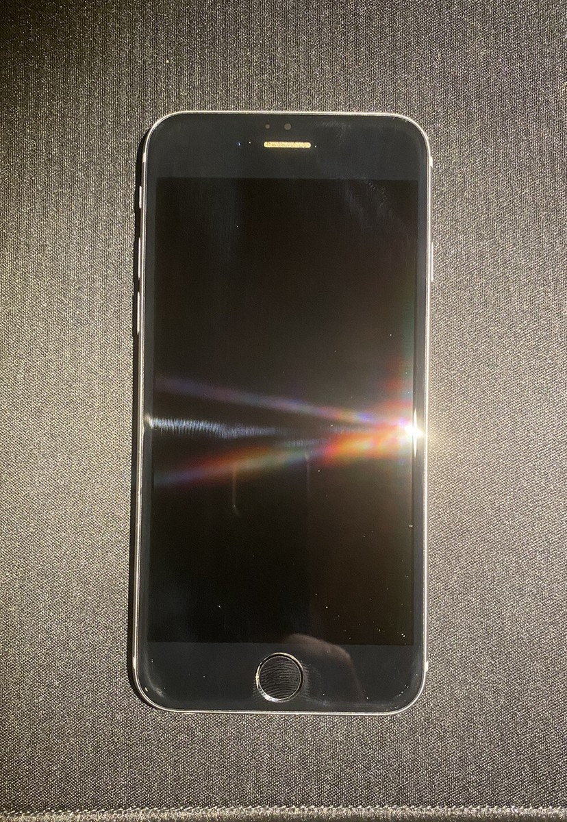 Apple iPhone 6 - space Gray - 16GB - AT&T- See Pictures For
