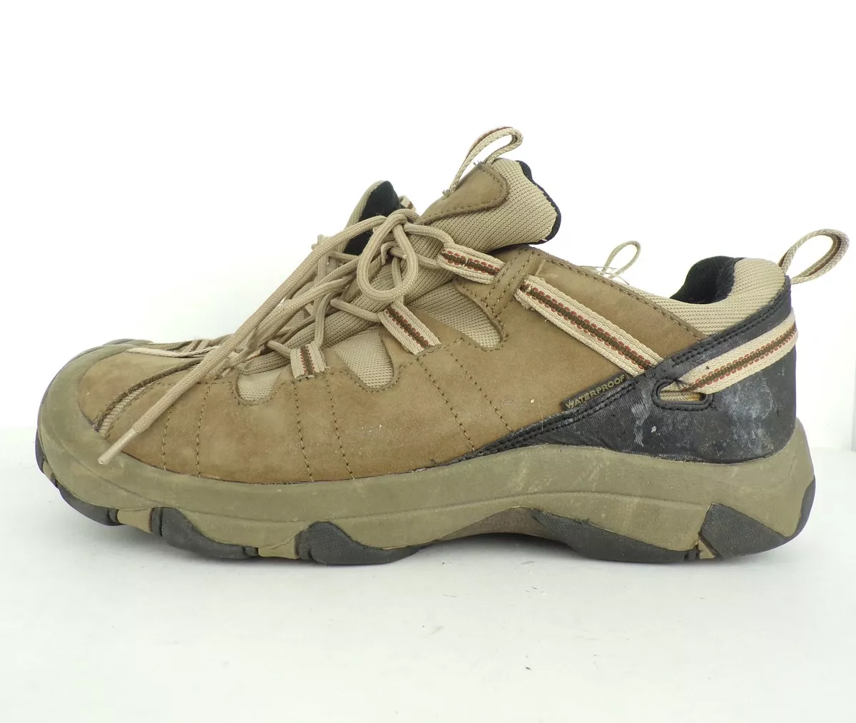 Bass clearance hiking shoes