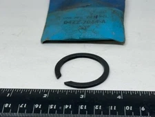 NOS Ford D4ZZ-7064-A Snap Ring (Single Piece) for Manual Transmissions
