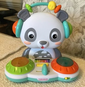 dj panda toy