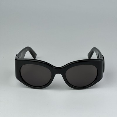 Gucci Women AUTHENTIC Sunglasses Black Grey Oval GG1544S 001 
