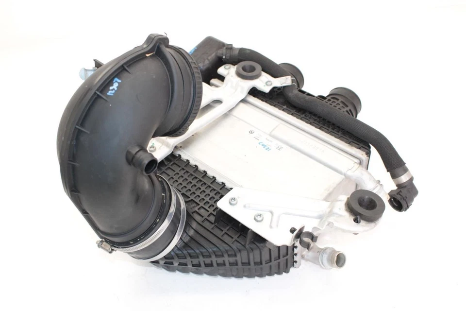 15-18 BMW M3 3.0L Twin Turbo Intercooler Assembly Foto 4 de 4