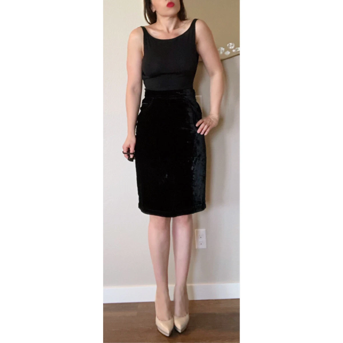 Black velvet pencil skirt knee cheap length