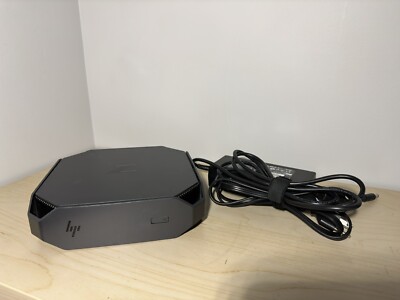 FMV　AH50/C2　i7/7700HQ/8GB/SSD/256GB FUJITSU LIFEBOOK AH50/C2 パソコン