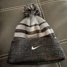 NIKE Kids YOUTH Knit Pom Beanie GRAY StRiped ONE SIZE