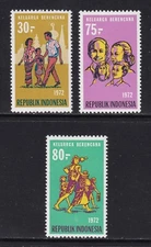 INDONESIA 1972 Family Planning Campaign set of 3 SG 1312-1314 MNH/** (CV £17)