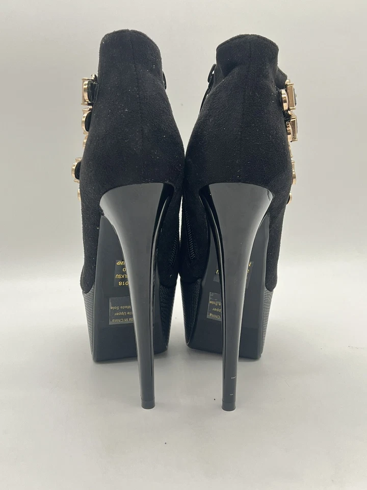 Wild Pair Women’s Black Suede Ankle Boots Gold Buckles Stiletto Heels Size 5M - Image 4 of 4