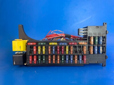 97-04 MERCEDES R170 SLK230 SLK32 AMG FRONT MODULE RELAY FUSE BOX ...