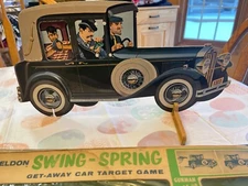 Vintage Eldon Swing-spring Get-away CAR - Gansters Taget Game 1963