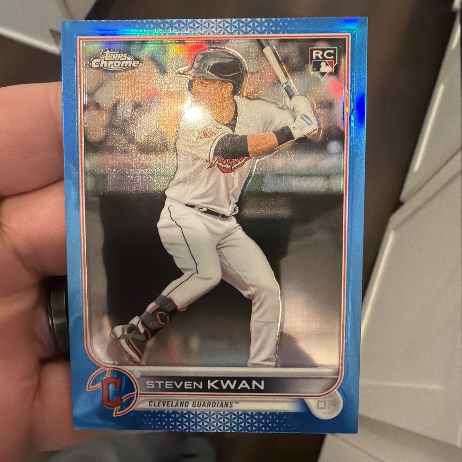 2022 Topps Chrome Update Series - Steven Kwan #USC85 Blue Refractor /199 (RC)