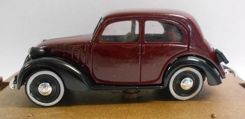 Brumm 1/43 Scale Metal Model - R31 FIAT 50S C BERLINA 1100 HP 32 1937-1939 - Image 2 of 4