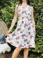 Vintage 1960s Floral Dress Retro Autumn Flowers Knee Length White Dress Size 14