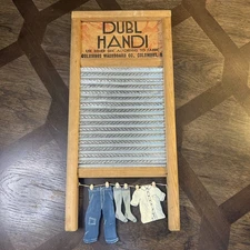 VTG DUBL HANDI Washboard Co. Columbus Oh. Small Wash board