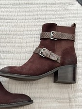 Donald Pliner Leather Boots Women’s Size 9.5