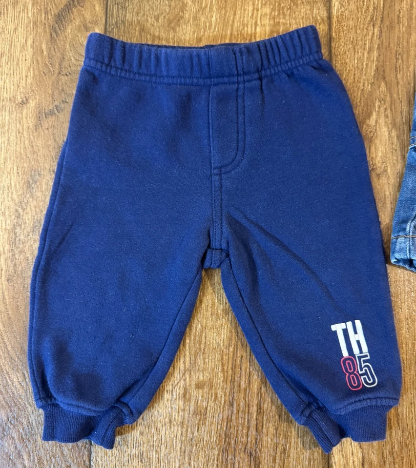 Vintage Y2K Tommy Hilfiger Baby Boy 6/9 Months Sweats Pants Jeans Lot Bundle - Image 3 of 4