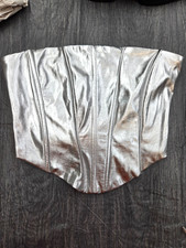 EDIKTED MABEL SILVER FAUX LEATHER METALIC ZIP UP CORSET IN MED