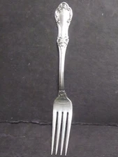 Sterling INTERNATIONAL WILD ROSE PLACE FORK 7 3/8" 50 grams  No Monogram
