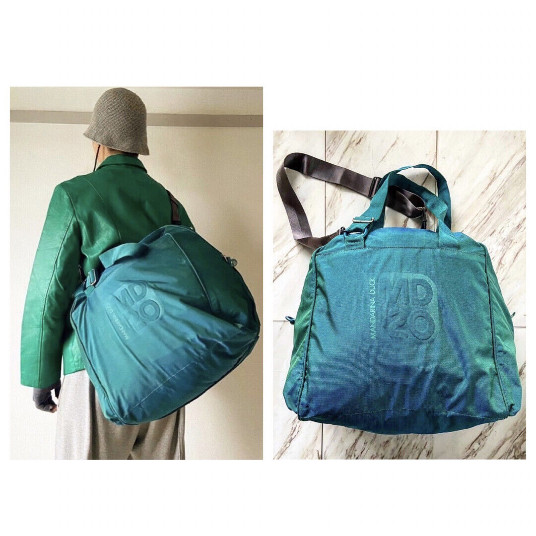 Auth Iridescent 00S Y2K Mandarina Duck Large Capacity Auth Iridescent 00S Y2K Mandarina Duck Large Capacity