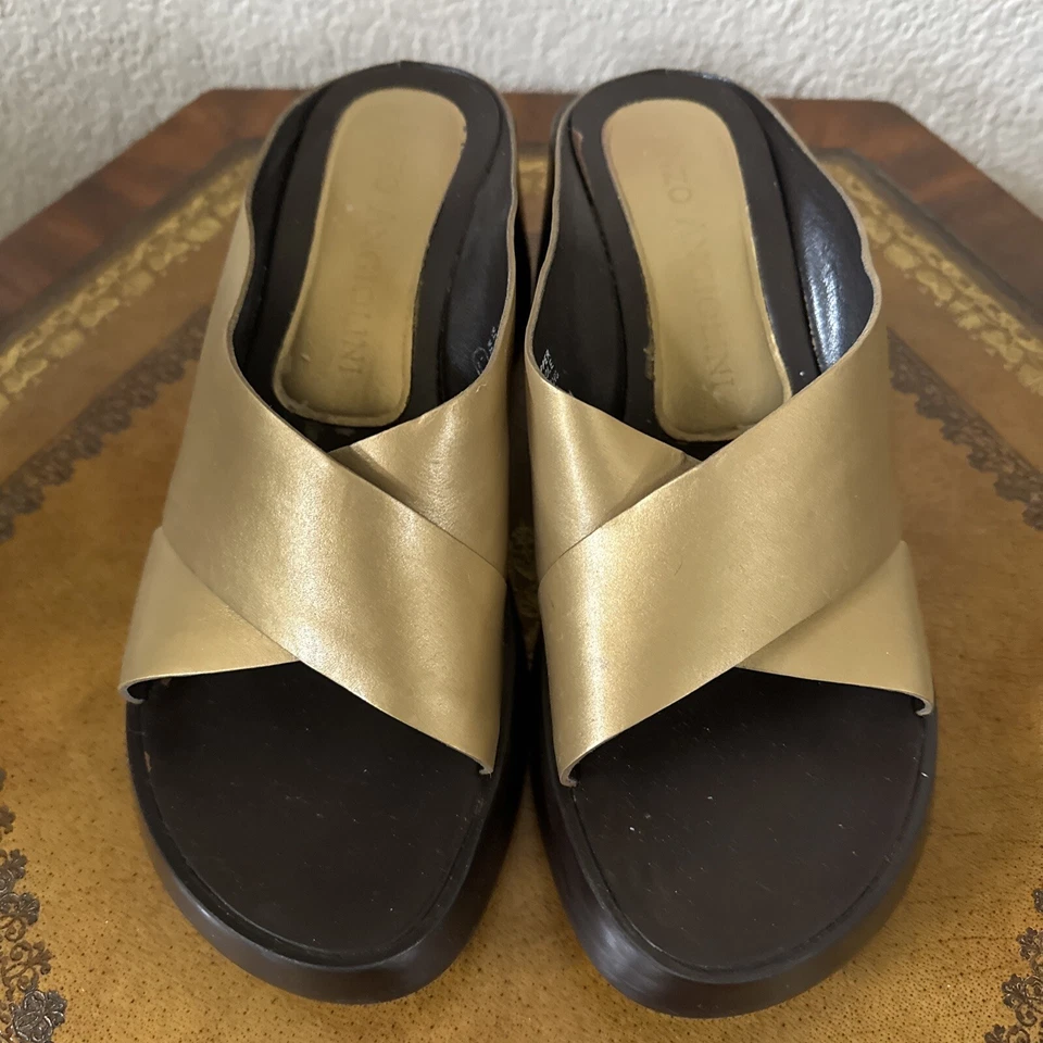 Sandalias de plataforma Y2K Enzo Angiolini para mujer de cuero marrón dorado tacón grueso talla 8 Foto 3 de 4