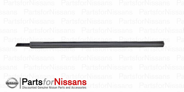 Genuine Nissan Belt Molding 82821-ZH30A