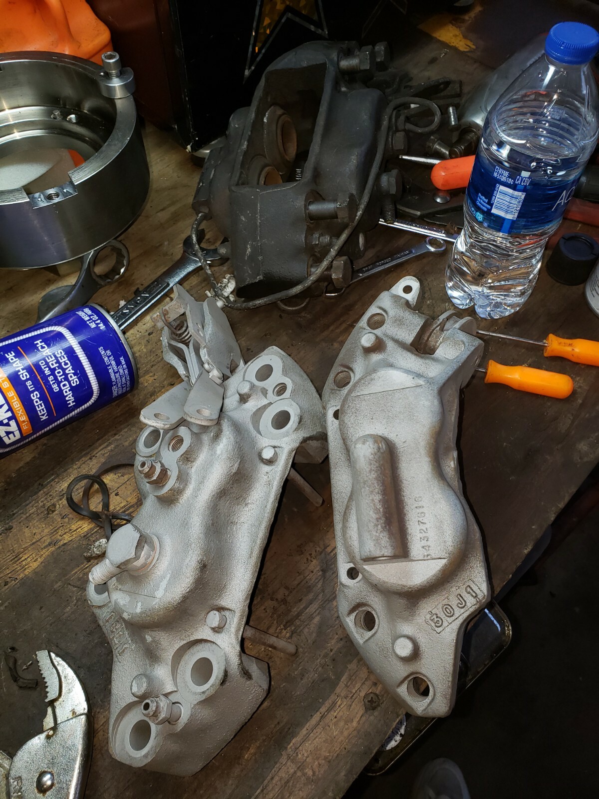 ROLLS ROYCE REAR BRAKE CALIPER SHADOW, WRAITH, CORNICHE I REBUILD YOUR CALIPER