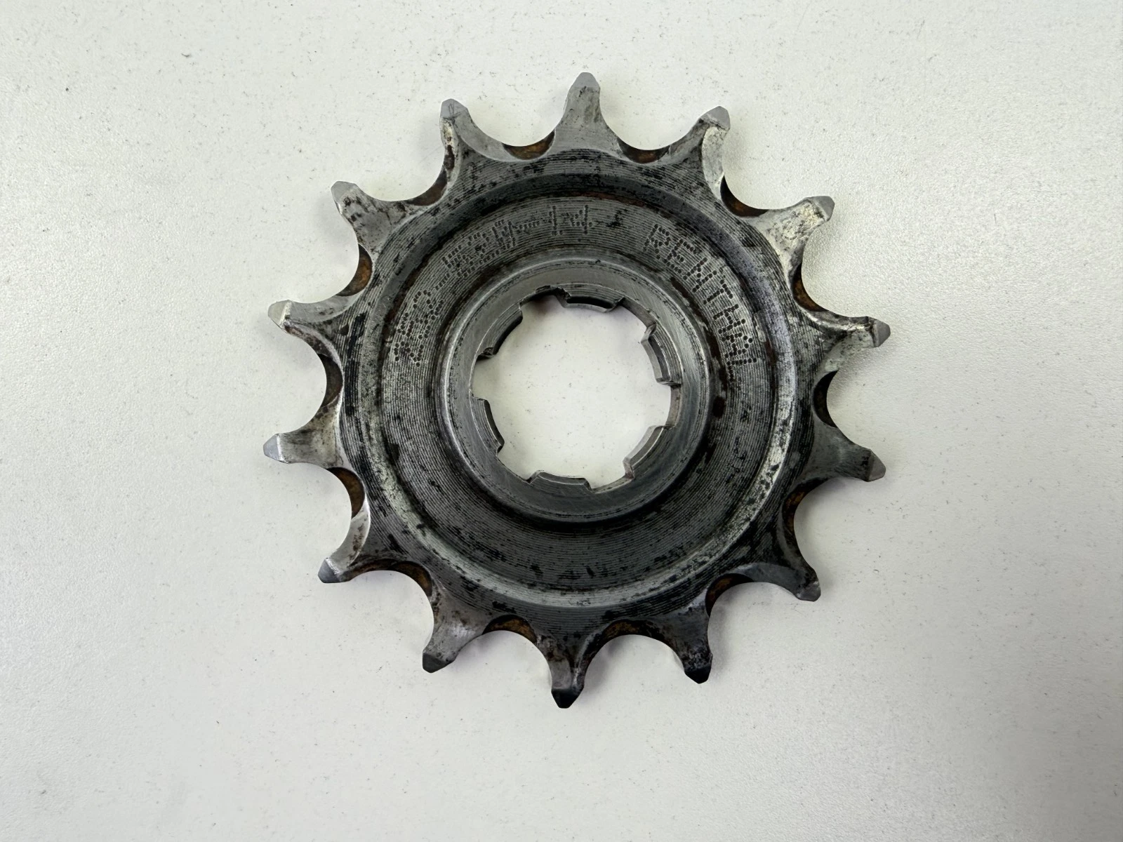 Renthal | Kawasaki/Yamaha | Steel Front Sprocket, 14T | 252--520-14GP