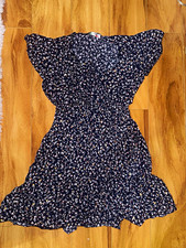 Flowy navy floral dress purchased in Italy with flutter sleeves, a softly gather