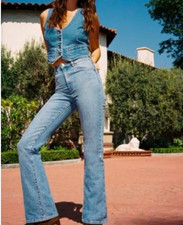 Pilcro Anthropologie High Rise Button Fly Bootcut Flare Leg Denim Jeans Size 31