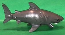 Great White Shark Figure 9  Toy With Biting Chomping Action
