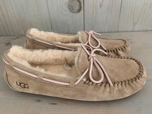 ugg dakota tobacco