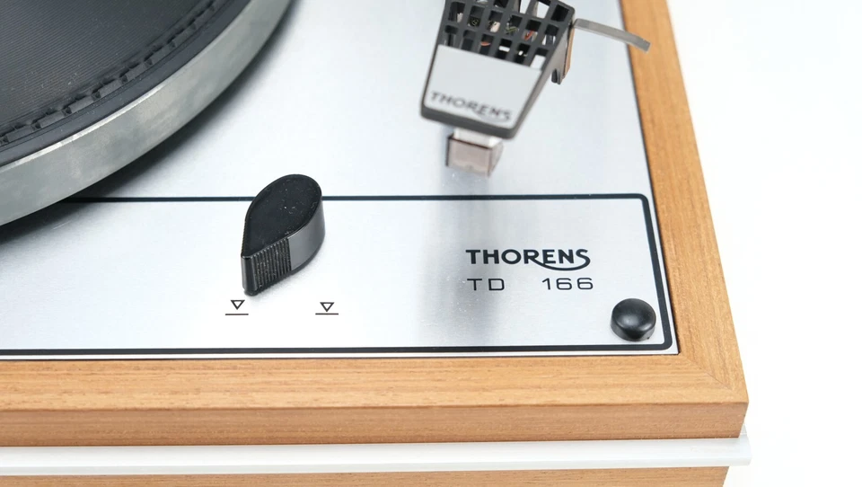 Thorens TD 166  - Turntable - Image 4 of 4