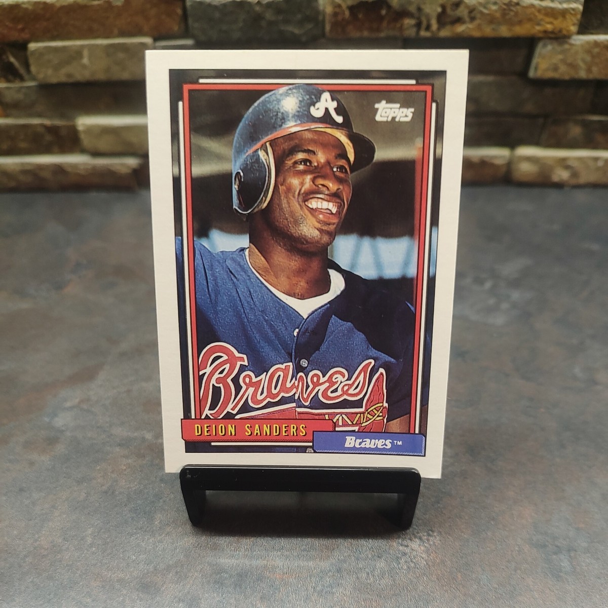 1992 Topps Baseball Deion Sanders Winners Gold Card #645 (001)