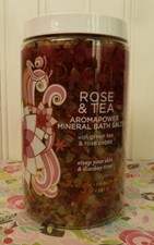 PACIFICA ROSE  TEA MINERAL BATH SALTS 14 OZ. GREEN TEA  ROSE PETALS