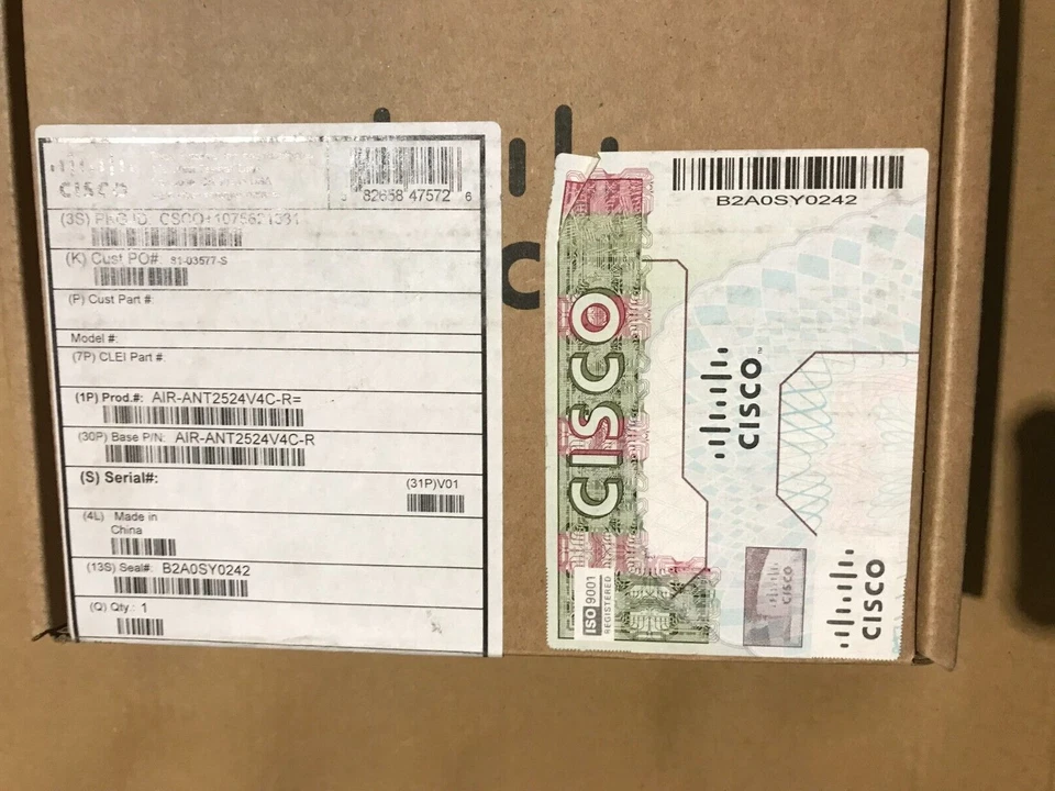 Cisco Four-Element MIMO Dual-Band Omnidirectional Antenna / AIR-ANT2524V4C-R= - Image 4 of 4